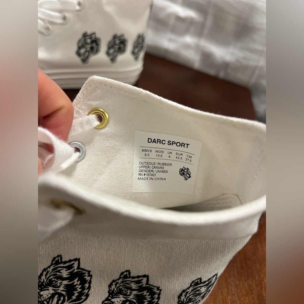 Wolves Forever Darc Sport Sneakers Unisex - Picture 8 of 8